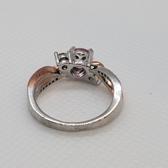 Sterling Silver Ring - Picture 4 of 9